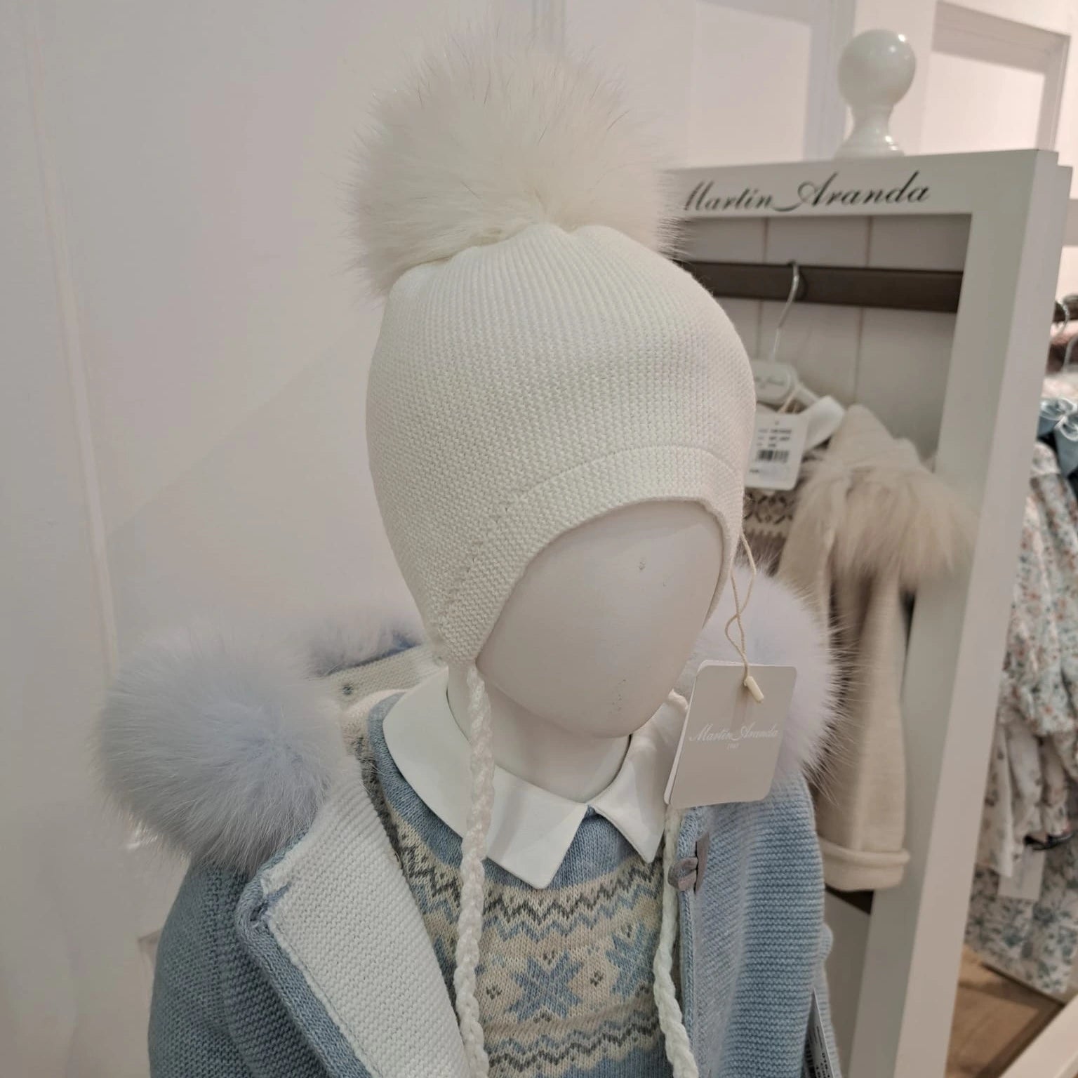 ivory white hat with ties