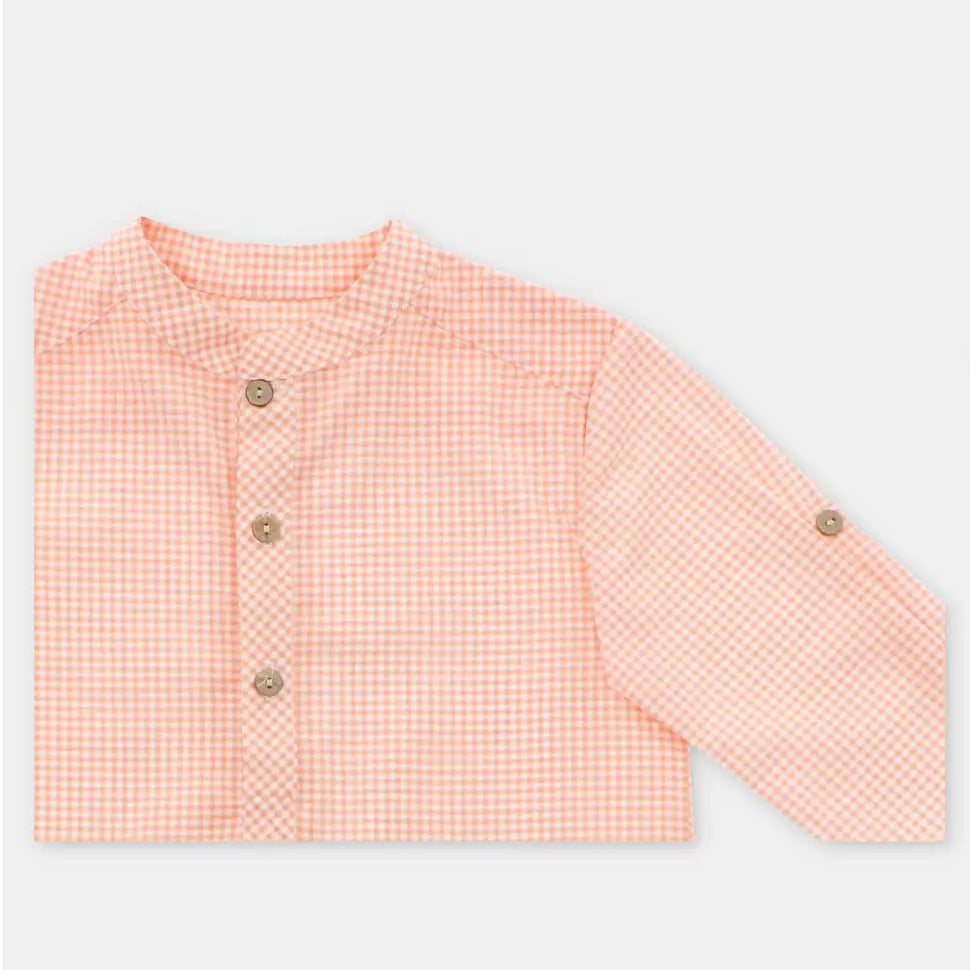 martin_aranda_peach_grandad_shirt_and_shorts_close_up_aspect-transformed