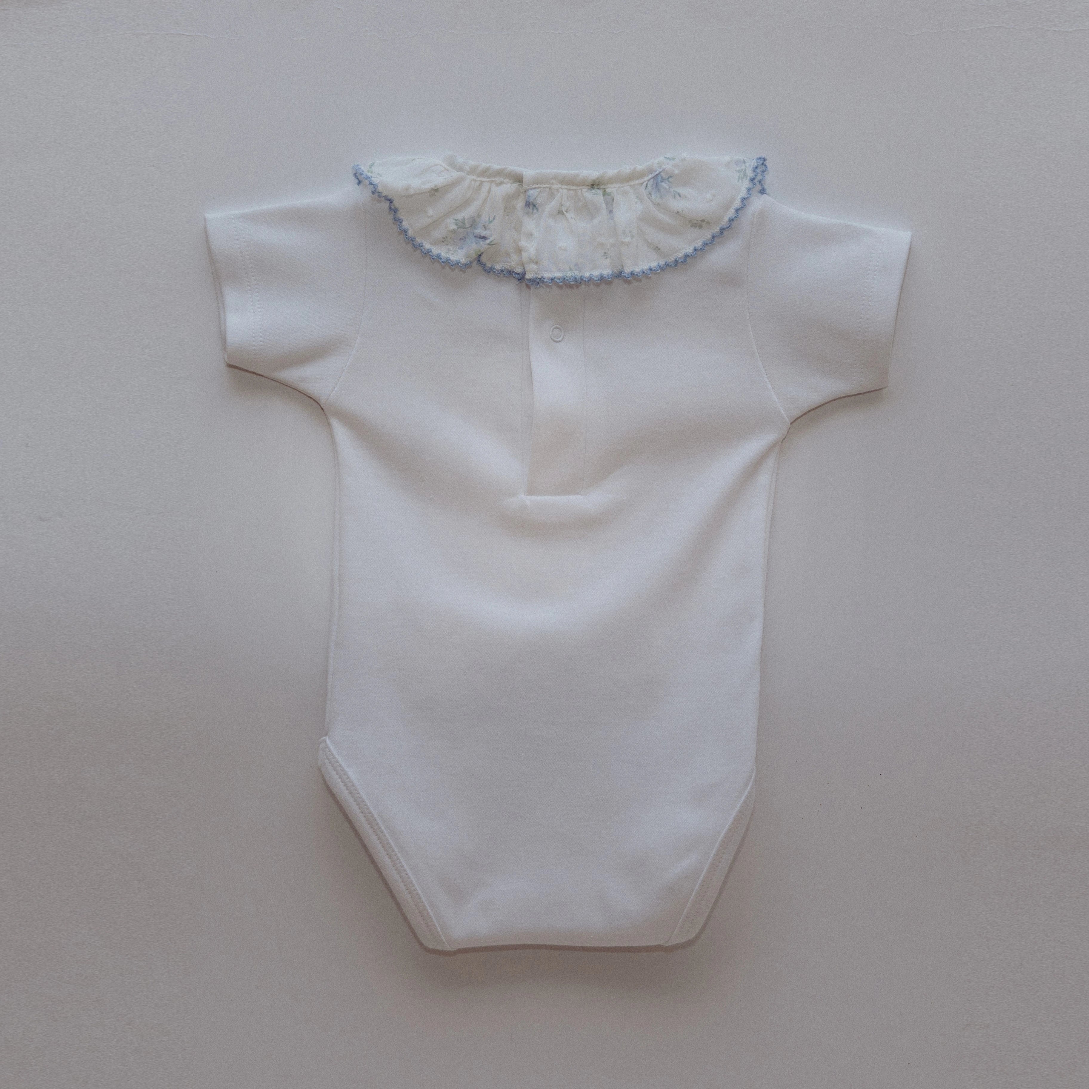 blue floral bodysuit and jam pants by rigola