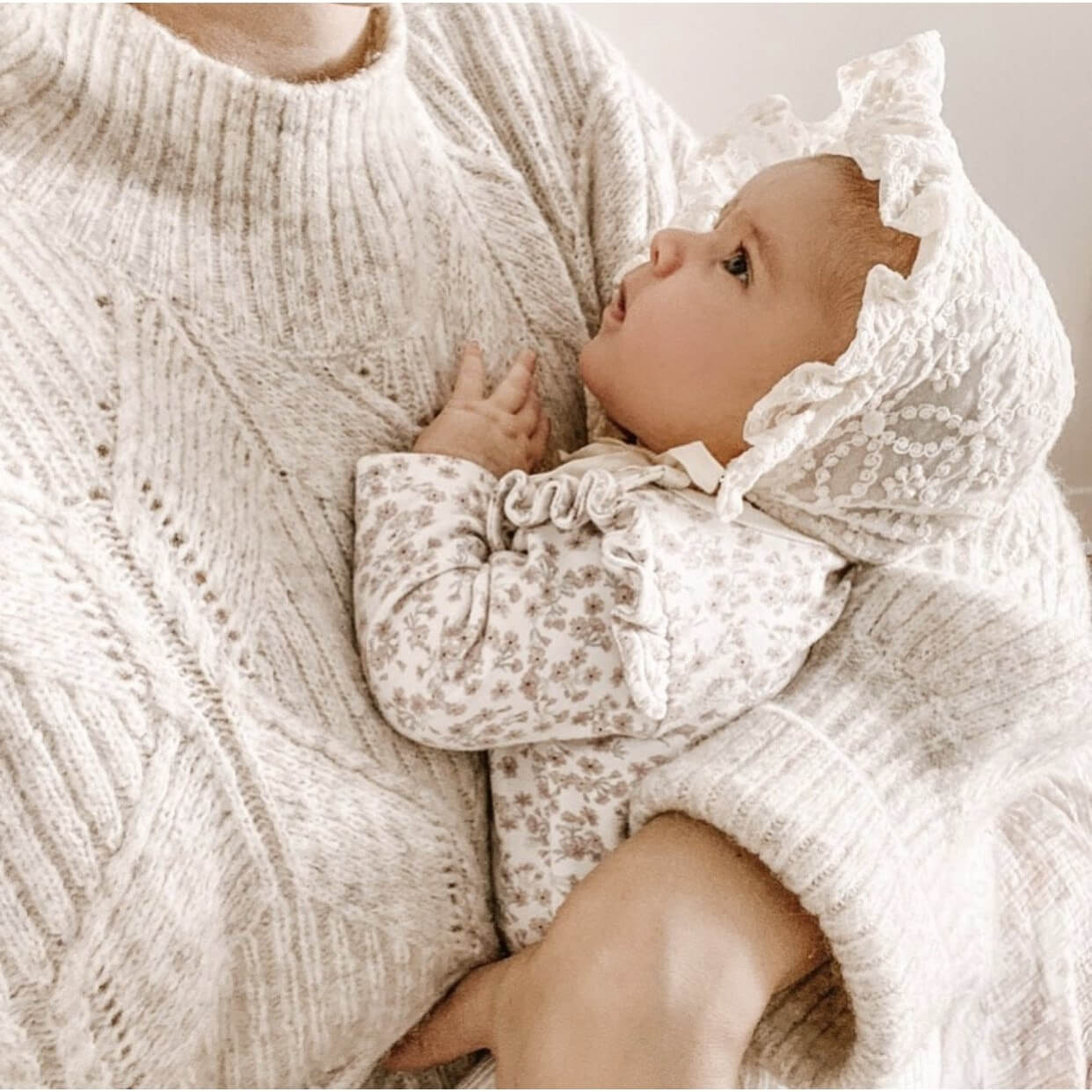 ivory lace bonnet