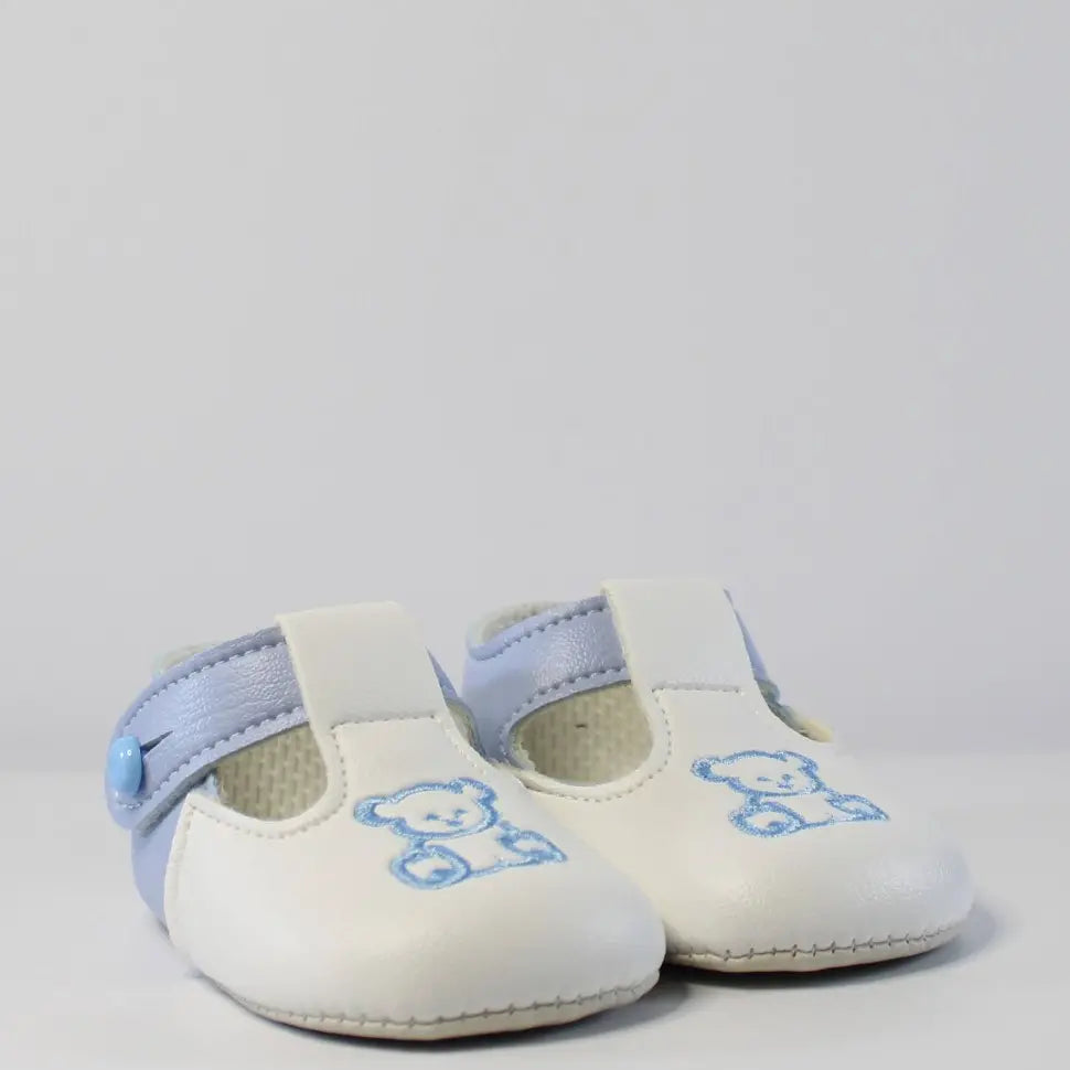 sky and white baypod shoes with teddy motif